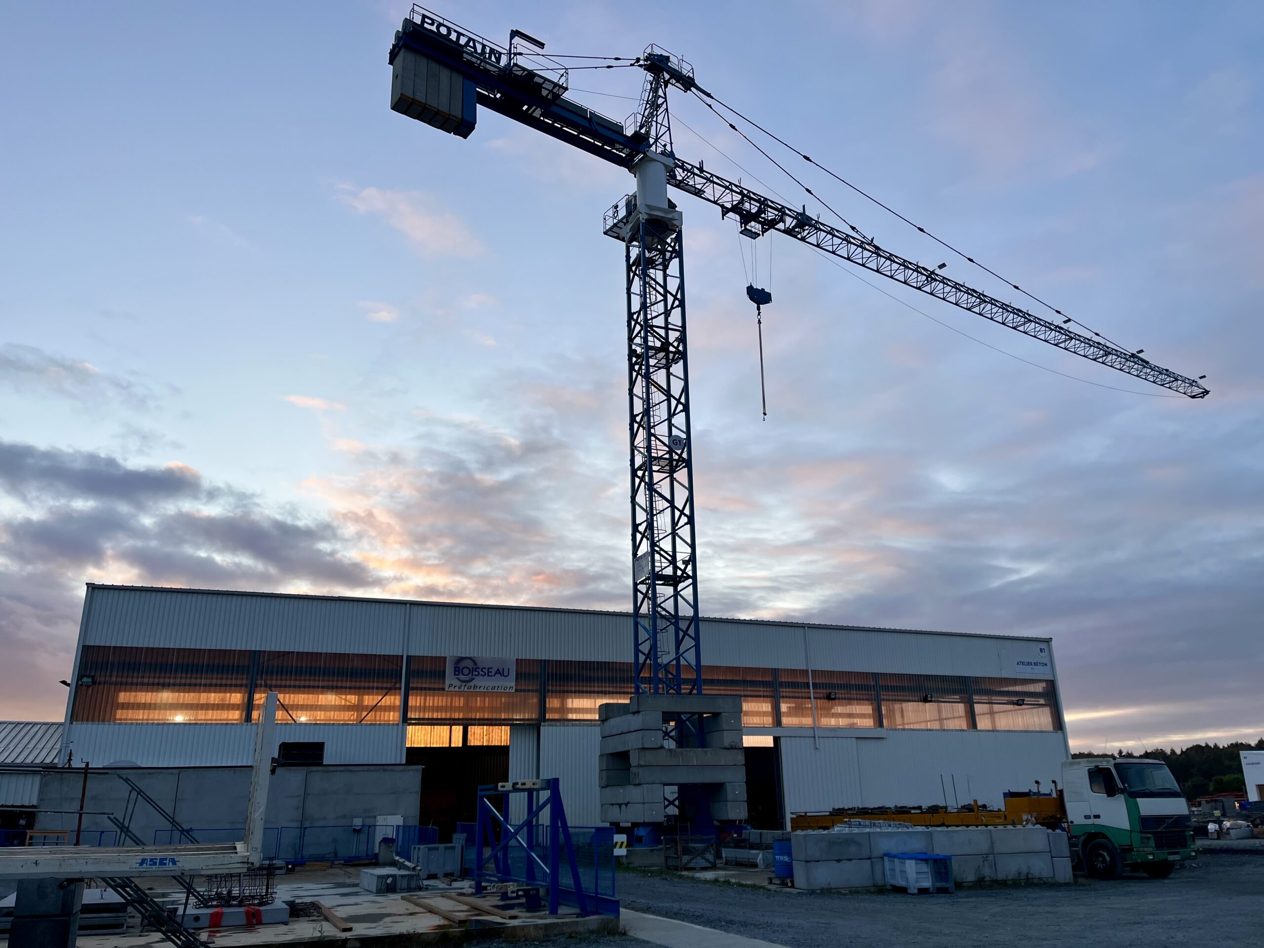 Notre atelier de préfabrication béton - Boisseau1