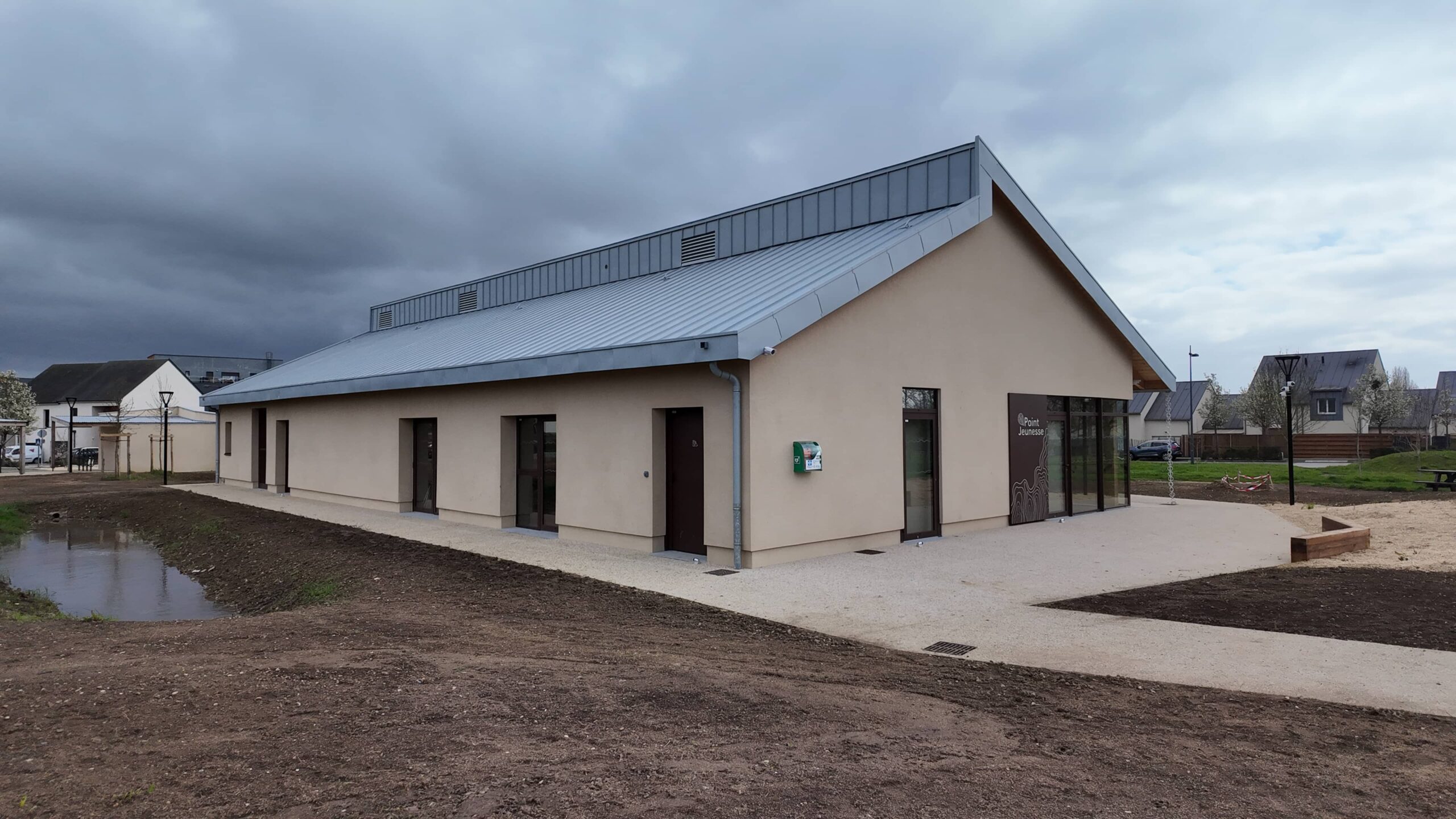 Ravalement Espace multimodal - Écouflant5