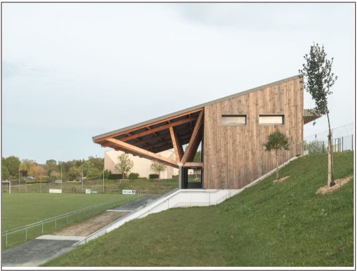 Vestiaires foot Bécon les Granits - Boisseau Bâtiment3